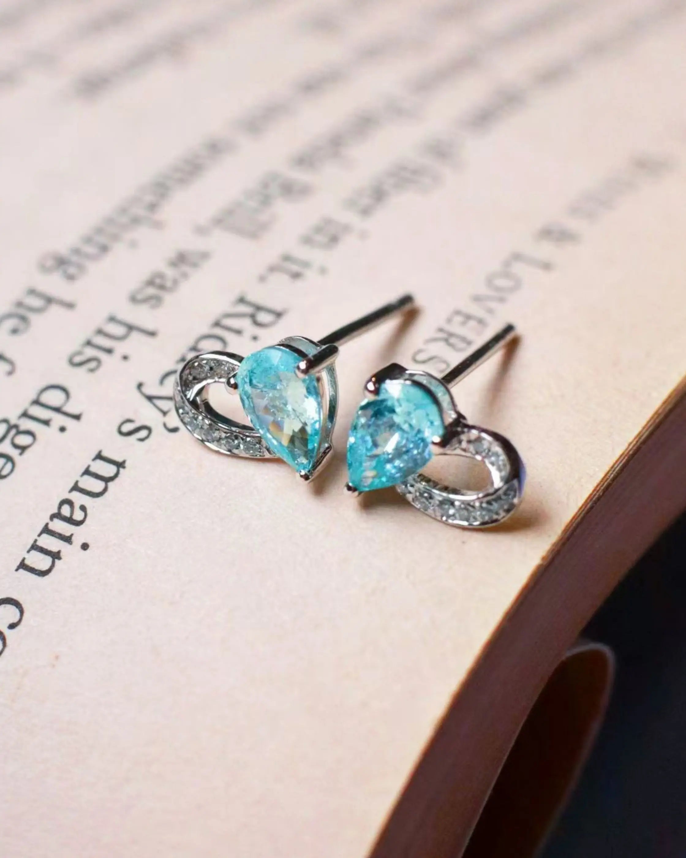 OEM/ODM/Wholesale 9K Gold Lab-Grown Paraíba Tourmaline & Diamond Earrings | 1.23ct Center | 0.046ct Accents | 1.8g