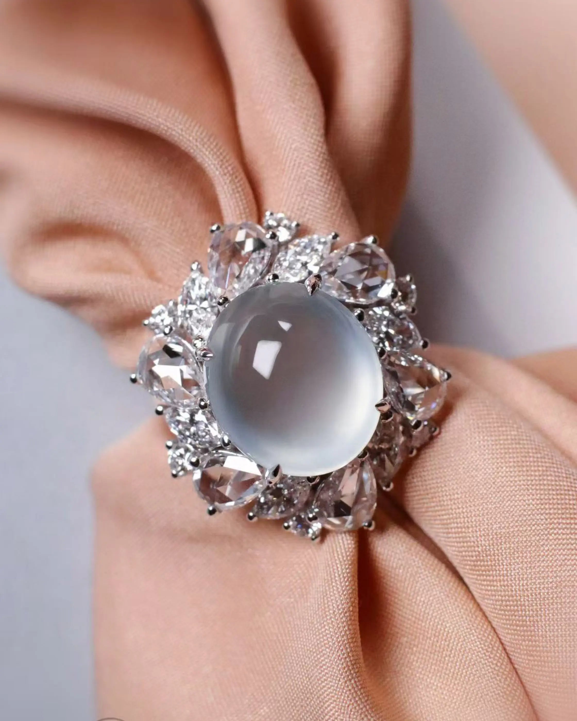 OEM/ODM/Wholesale 18K White Gold Jadeite & Lab Diamond Statement Ring | 12.8×14.5×8.4mm Cabochon | 10.48g