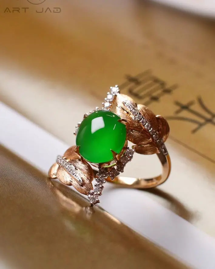 OEM/ODM/Wholesale 18K Gold Jadeite & Lab-Grown Diamond Ring | 8.3×9.5×4mm Jade | 4.39g