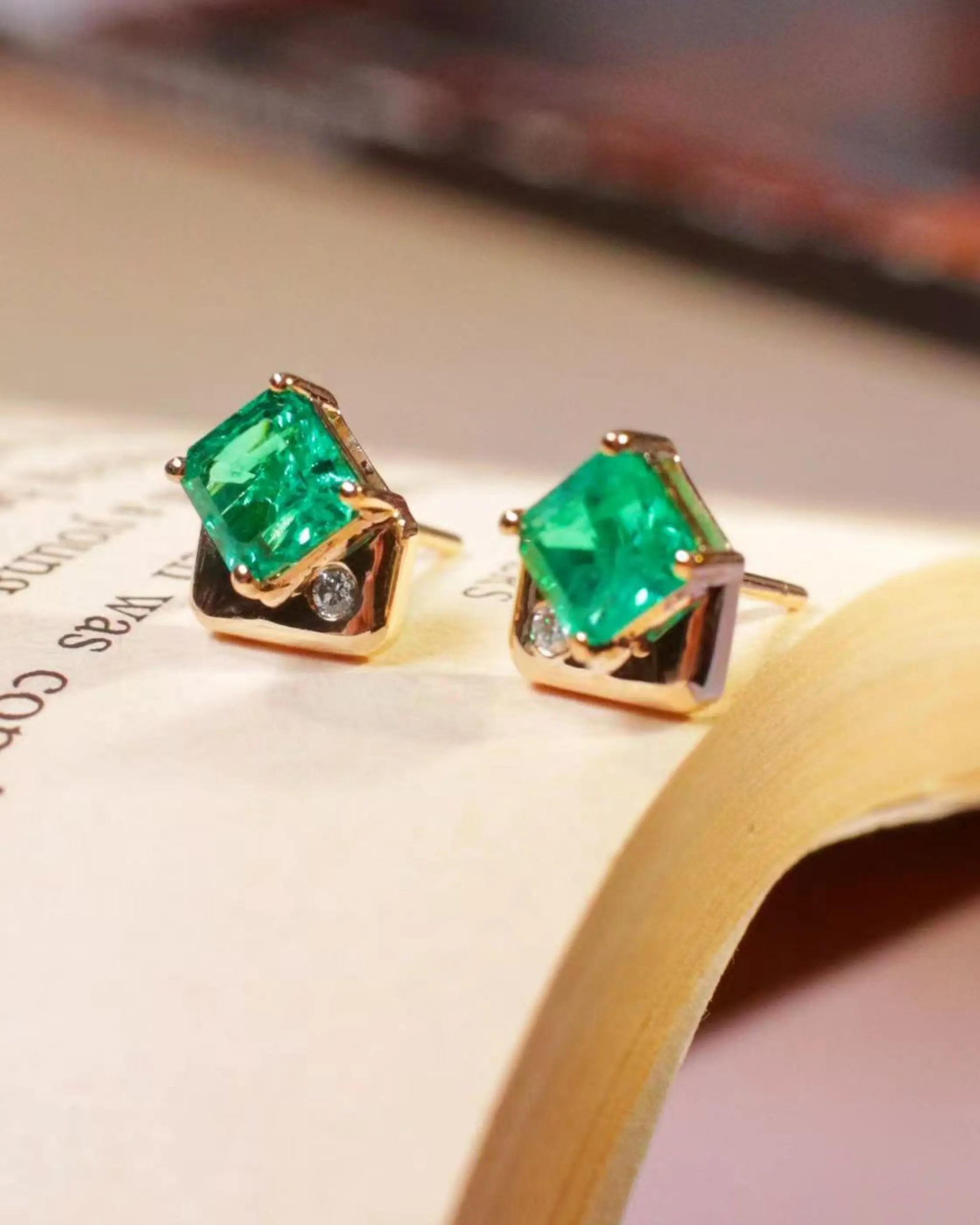 OEM/ODM/Wholesale 9K Gold Lab-Grown Emerald & Diamond Earrings | 1.12ct Center | 0.03ct Accents | 2.2g