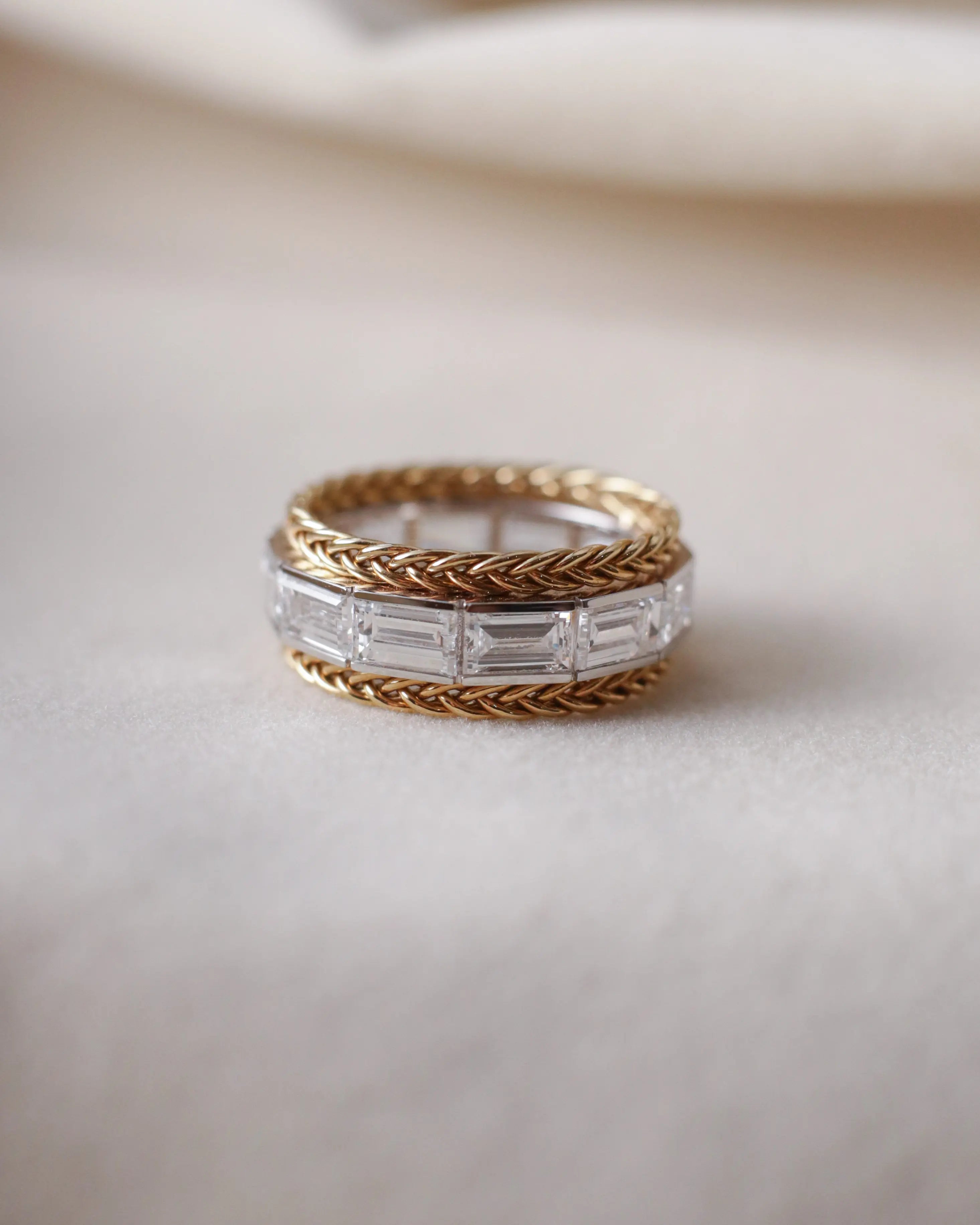OEM / ODM / Wholesale Lab-Grown Diamond Eternity Band in 18K Gold | 4.05ct Baguette-Cut Stones | Braided Dual-Tone Design